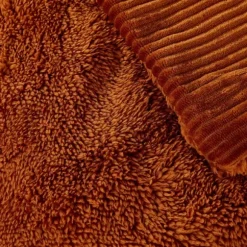 Agnes Manta Castanho