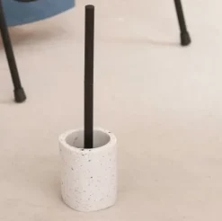 Terrazzo Escova Sanita Em Suporte Branco