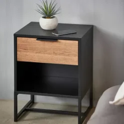 Trenton Mesa De Cabeceira Preto, Natural